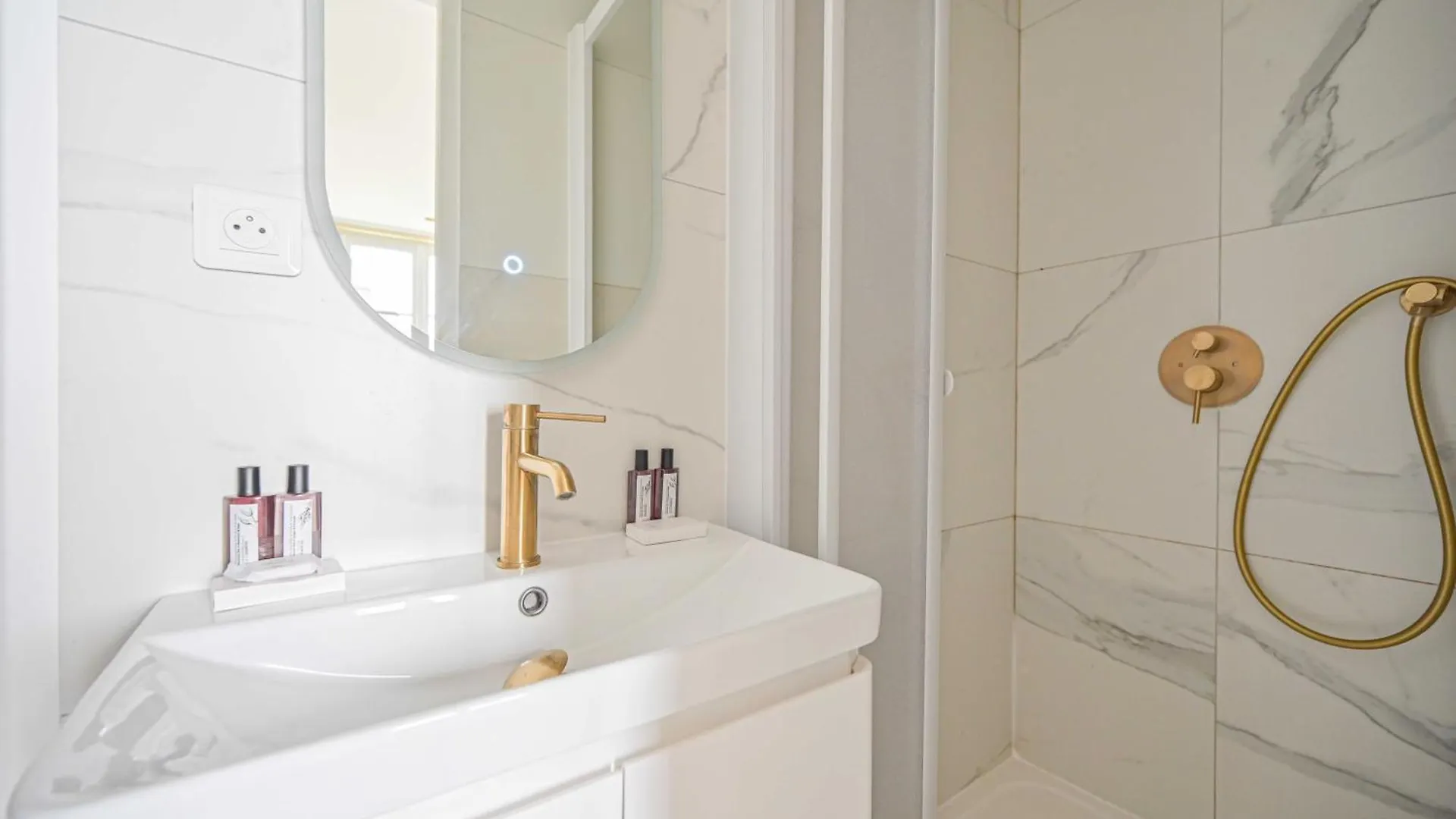 Cosy Studio 2P - Arc De Triomphe-Champs Elysees Paris Apartment
